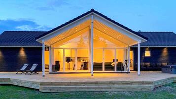 House | Exterior
