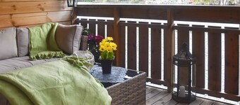 Seaside Serenity in Leirvik-by Traum