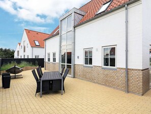 Outdoor dining - 8 Person Holiday Home in Lokken (Lokken)
