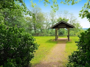 House | Property grounds - 4 Person Holiday Home in Gotene (Götene)