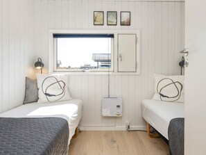 House - Mod Holiday Home in Jutland near Sea (Lemvig)