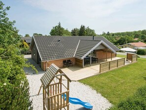 House | Exterior - Elegant Holiday Home in Jutland With Sauna (Horsens)