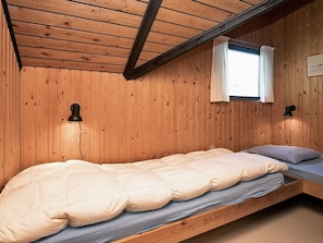 2 bedrooms