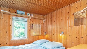 1 Schlafzimmer, Babybetten