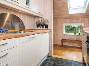 House | Interior - 6 Person Holiday Home in Hadsund (Hadsund)