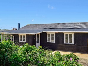 Exterior - Premium Holiday Home in FanÃ¸ near Beach (Fano)