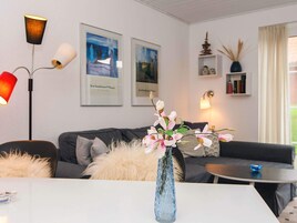 House | Dining