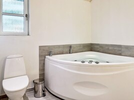 House | Spa treatment