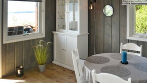 Dining - 4 Person Holiday Home in Molde (Aukra)