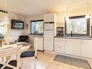 Ferienhaus | Eigene Küche | Hochstuhl