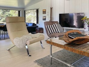 Living area - 8 Person Holiday Home in Saltum (Saltum)