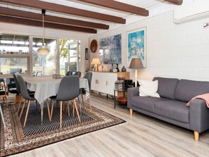 House | Dining - 6 Person Holiday Home in Ebeltoft (Ebeltoft)