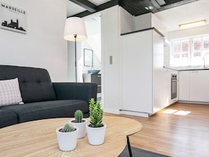 Apartment | Living area - 4 Person Holiday Home in Lokken (Lokken)
