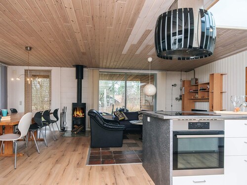 8 Person Holiday Home in Blavand