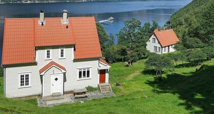 8 Person Holiday Home in Fløyrli