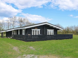 House | Exterior - 8 Person Holiday Home in Hadsund (Hadsund)