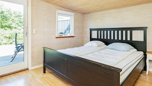 Unclassified image, 4 of 20, button - Secluded Holiday Home in Jutland With Terrace (Nibe)