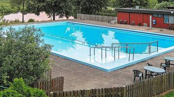 Utomhuspool