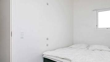 3 bedrooms
