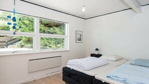 Room - Spacious Holiday Home in Jutland With Terrace (Ebeltoft)