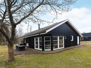 Exterior - 8 Person Holiday Home in Hals (Hals)