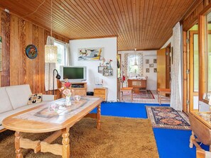 Living room - Simplistic Holiday Home in Kalundborg With Terrace (Kalundborg)