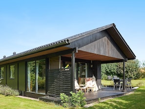 Exterior - Secluded Holiday Home in Bornholm With Terrace (Svaneke)