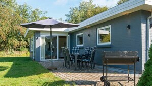 House | Outdoor dining