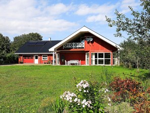 House | Bahagian luar
