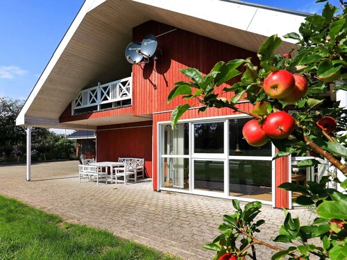 9 Person Holiday Home in Saeby