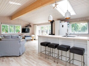 House | Interior - 6 Person Holiday Home in Hojby (Hojby)