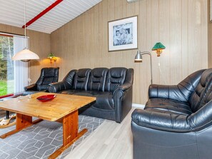 House | Living area - 6 Person Holiday Home in Laeso (Læsø)