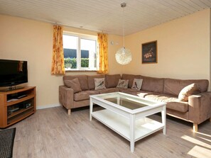 Interior - 5 Person Holiday Home in Vaeggerlose (Vaeggerlose)