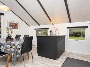 House | Dining - Scenic Fjord Retreat-by Traum (Vemb)