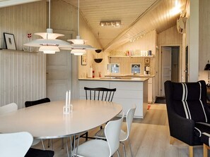 Dining - Luxurious Holiday Home in Fanø With Indoor Whirlpool (Fano)