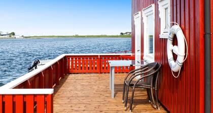 6 Person Holiday Home in Brekstad