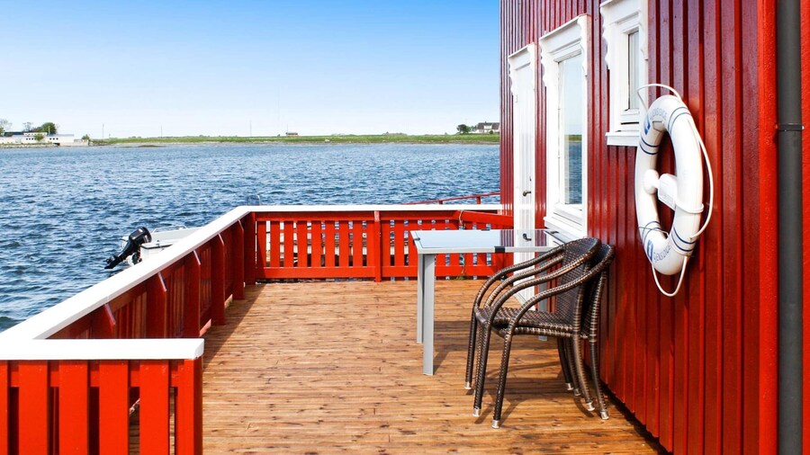 6 Person Holiday Home in Brekstad