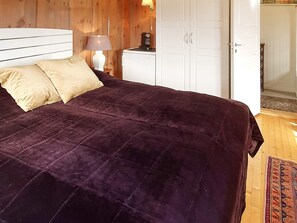 3 bedrooms, individually furnished, bed sheets - Holiday Home in FrillesÃ¥s (Kristiansund)