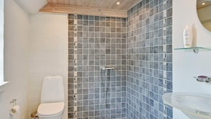Unclassified image, 5 of 22, button - Charming Holiday Home in Funen With Terrace (Haarby)
