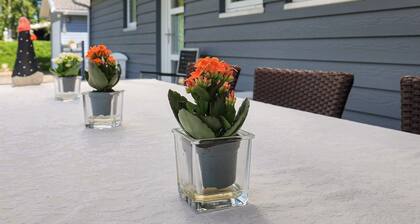 Tranquil Retreat in Hou Oasis-by Traum