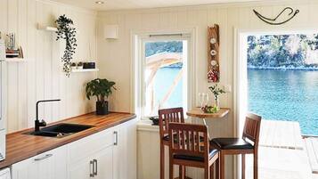 House | Private kitchen