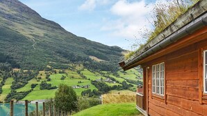 House | Exterior - 4 Person Holiday Home in Olden (Stryn)