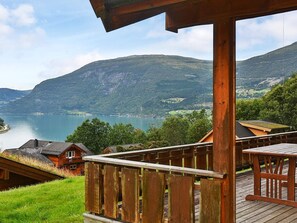House | Exterior - 4 Person Holiday Home in Olden (Stryn)