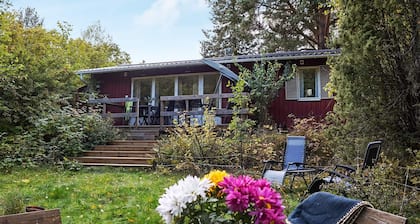 6 Person Holiday Home in Sorunda