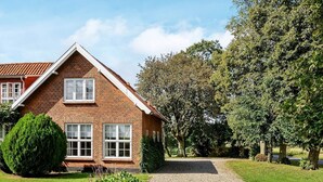 Exterior - Garden-view Holiday Home in Funen With Terrace (Bogense)
