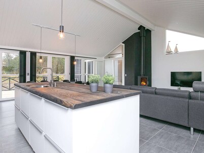 10 Person Holiday Home in Jerup