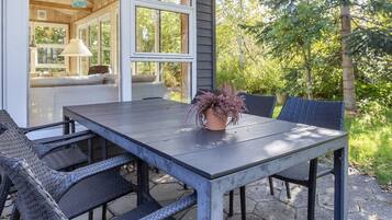 House | Dining