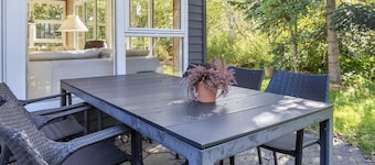 Tranquil Waterside Retreat-by Traum