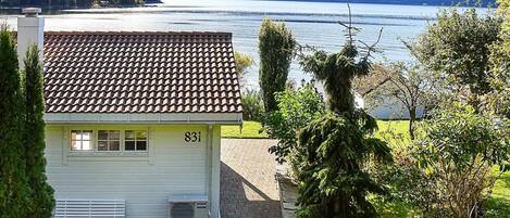 House | Property grounds