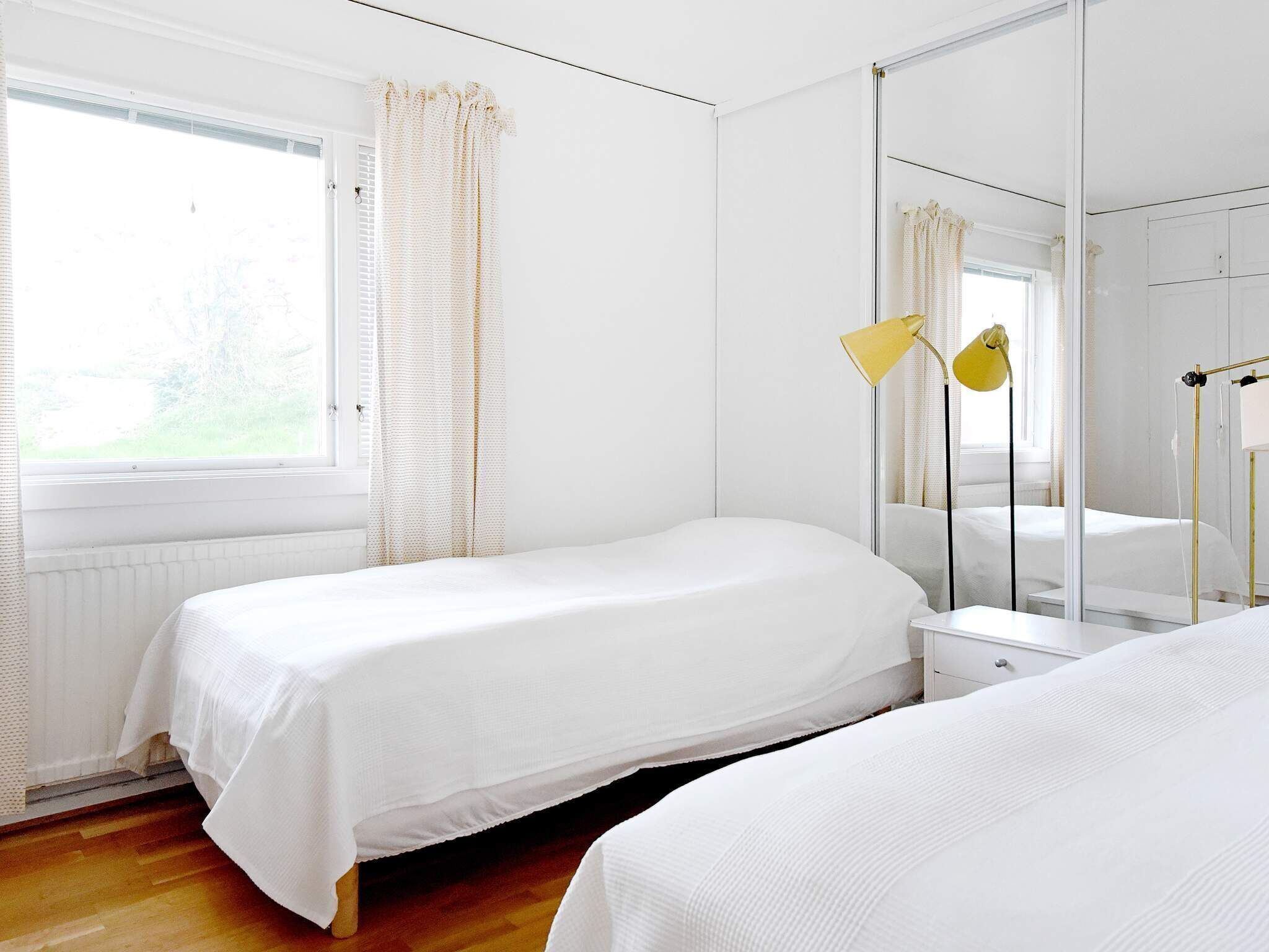 3 bedrooms, individually furnished, WiFi